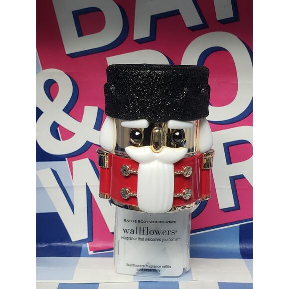 BBW Christmas Nutcracker Fragrance Wallflower Plug In Home Scent Decor - Picture 1 of 1